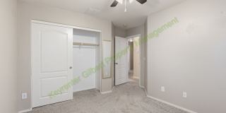 Beautiful Lyons Gate Home – 3 Bedroom + Office in Prime Gilbert Location! Gallery 20