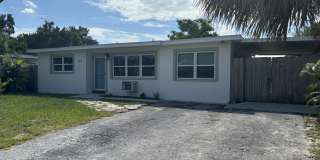 9372 88th Way North (unit 1) Gallery 1