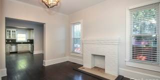 700 E 35th Street Gallery 8