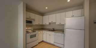 40 Boylston St Gallery 18