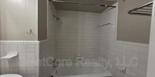 524 S Greer St Gallery 10