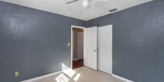 136 Valencia Drive Gallery 30
