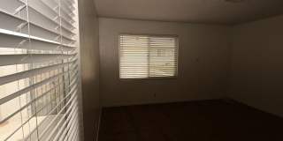 2 Bedroom Apartment - NO PETS - 2334 Lamb Blvd Gallery 15