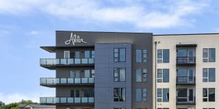 Korina and Alder at The Grove Korina and Alder at The Grove Gallery 58