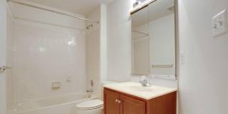 25859 KIRKWOOD Square Gallery 24