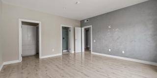 5534 Sylmar Ave Gallery 21