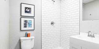 Amazing Remodeled Studio Apartments - Gallery 20