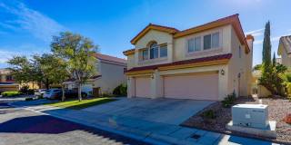 5 BED Summerlin home w/ 1ST FLOOR BED AND 3/4 BATH 5 BED Summerlin home w/ 1ST FLOOR BED AND 3/4 BATH Gallery 7