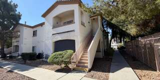 2 bedroom condo in gated SE location. Gallery 1