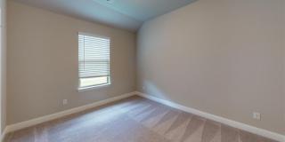 1420 Elizabeth Street Gallery 13