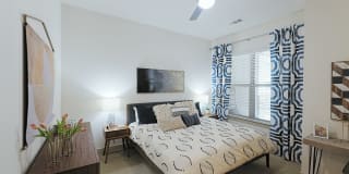The Drake on Summit Gallery 49