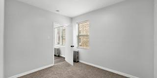 5952-58 W Superior Gallery 10