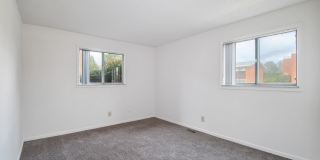 Carriage House Apartments Gallery 9