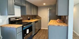 Great Location / Updated Home! Great Location / Updated Home! Gallery 5