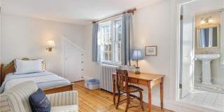 100 Coggeshall Avenue Gallery 25