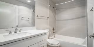 1800 Eastlake Apts (Scenic) Gallery 32