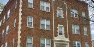1385 Manor Park Avenue Gallery 1