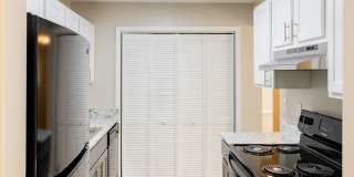 Twin Springs Apartment Homes Gallery 9