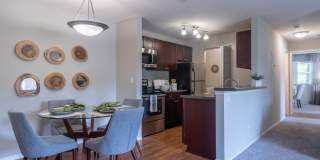 Windsor Estate Apartment Homes Gallery 4
