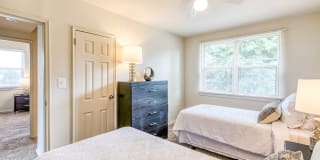 Seton Park Gallery 9