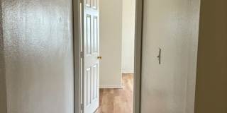 TWO BED ONE BATH APT ON CHESTNUT Gallery 9