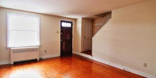 2BD/1BA East End Townhome!! Gallery 4