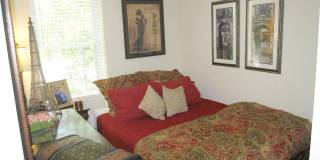 Great location less than a mile from King St. Metro! Great location less than a mile from King St. Metro! Gallery 10