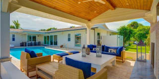 807 SNUG Island Gallery 27
