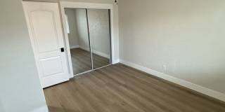 442 Smith Avenue Gallery 6