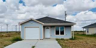 3-Bedroom Home in East Lubbock! 3-Bedroom Home in East Lubbock! Gallery 1