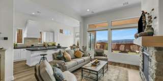 Beautiful  home in Entrada! Gallery 22