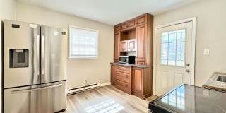 1006 E Side Drive Gallery 7