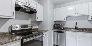 200 Manville Hill Road Gallery 1