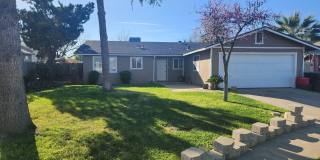 Coming Soon! Home for Rent in Tulare, CA. Tenant occupied. Please do not disturb tenants. Gallery 1