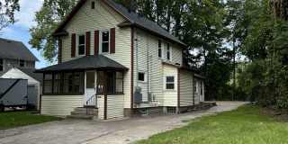 526 Beech Street Gallery 2