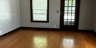 Washington Street Duplex Gallery 12