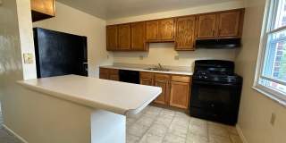Stunning Two Bedroom Townhome in Plum - Central AC & Garage! Call Today! Stunning Two Bedroom Townhome in Plum - Central AC & Garage! Call Today! Gallery 1