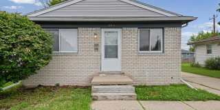 19861 Vermander Ave Gallery 1