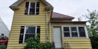 FOR RENT- 1020 Columbia *Pets OK with conditions* FOR RENT- 1020 Columbia *Pets OK with conditions* Gallery 1