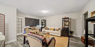 Spacious 4-Bedroom Single Family Home for Rent in Westchester Gallery 8