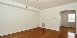 8238 S Ellis Ave Gallery 3