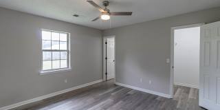 1103 Ballard Drive Gallery 14