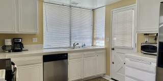 294 San Vicente Circle Gallery 9