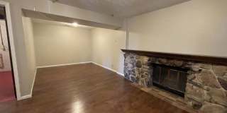 15112 Lincoln Cir – 3 Bed/2 Bath Split Entry in Millard School District | Fireplace, Deck, Fenced Yard Gallery 14