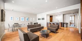 2020 WALNUT STREET Gallery 22