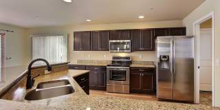 Open Floor Plan Home!  3 Bedroom, 2.5 bath with Loft Gallery 10