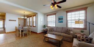 New furnished 3 bedroom 2 bathroom Condo, with optional garage Gallery 1