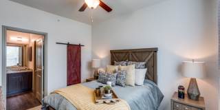 Williamson at the Overlook Gallery 24