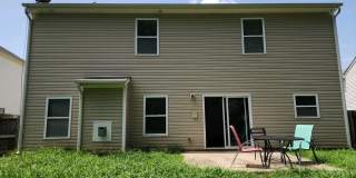 Quaint 4-Bedroom Home Gallery 3