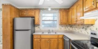 3 Bedroom 1 1/2 Bath Home For Rent Near Madison Street! Gallery 14